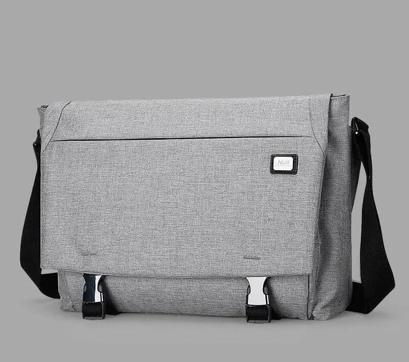 Large Capacity Casual Shoulder Messengers Bag